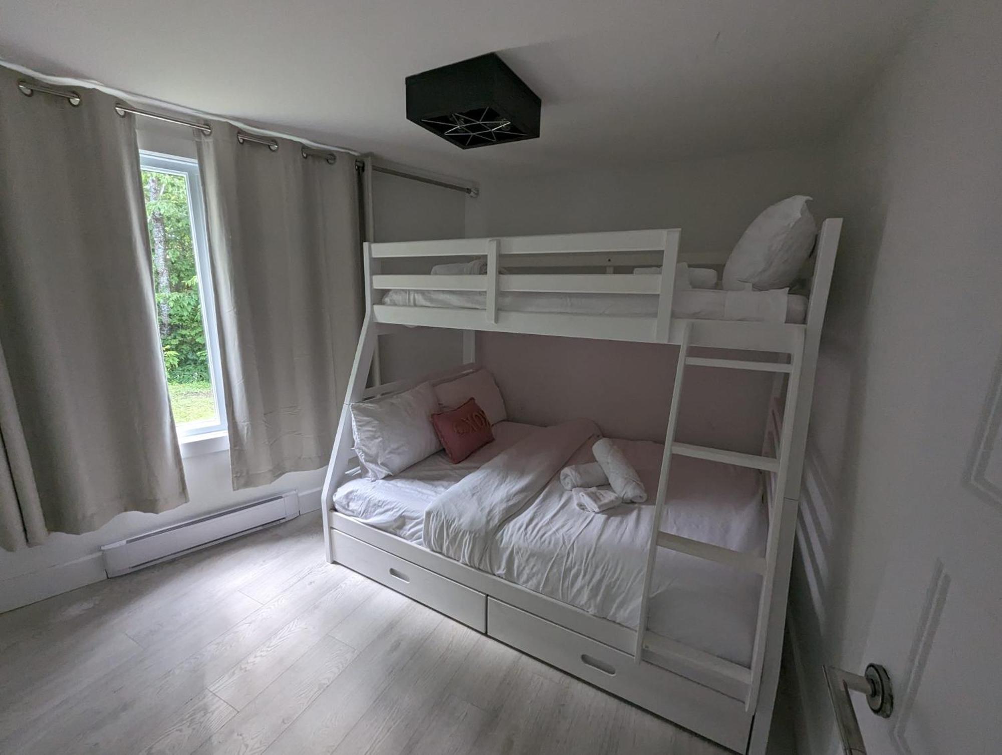 Chalet Le Rassembleur 拉辛 外观 照片